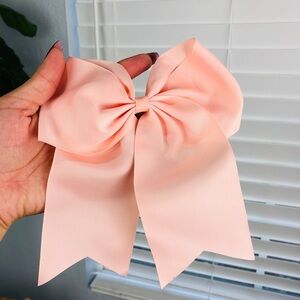 NEW 2 PACK BLUSH PINK HAIR SCRUNCHIES BOWS